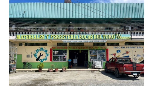 MATERIALES Y FERRETERIA BOCAS DEL TORO
